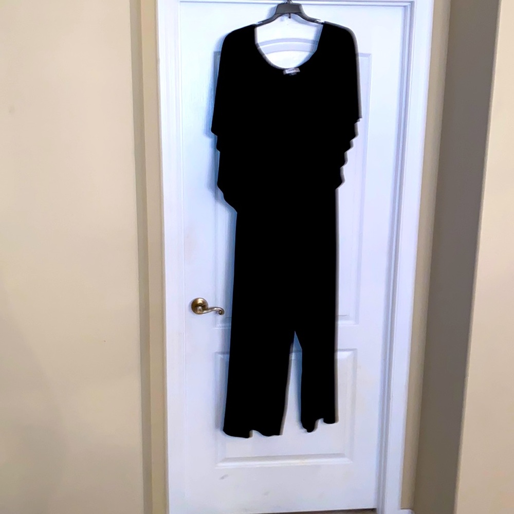 22/24 black jumpsuit